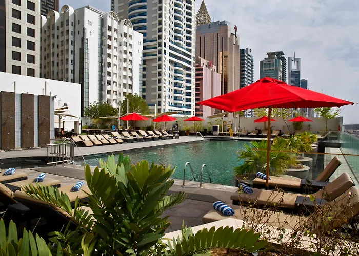 Hotel de luxo Apenas: The Tower Plaza Hotel Dubai