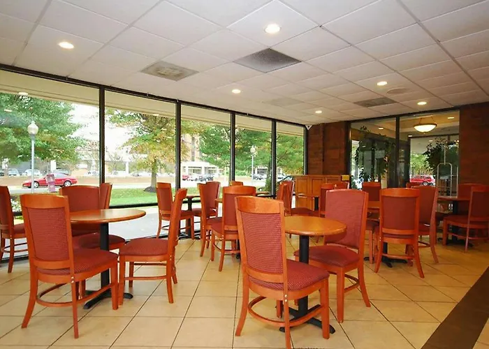 Cheap hotel: Comfort Inn Springfield