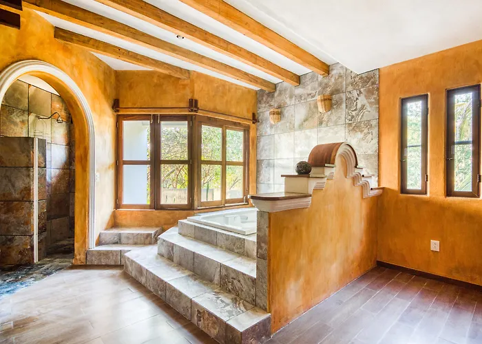 Nilu Puerto Escondido By Selina