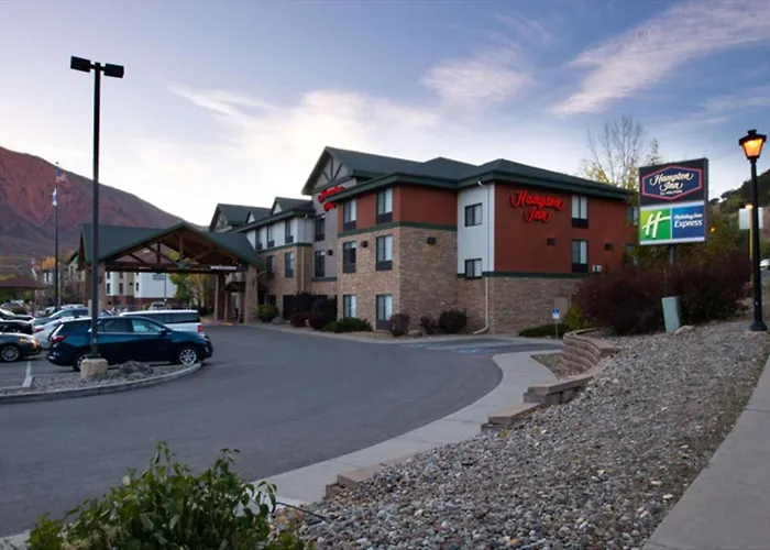 Hotel near College: Hampton Inn Glenwood Springs