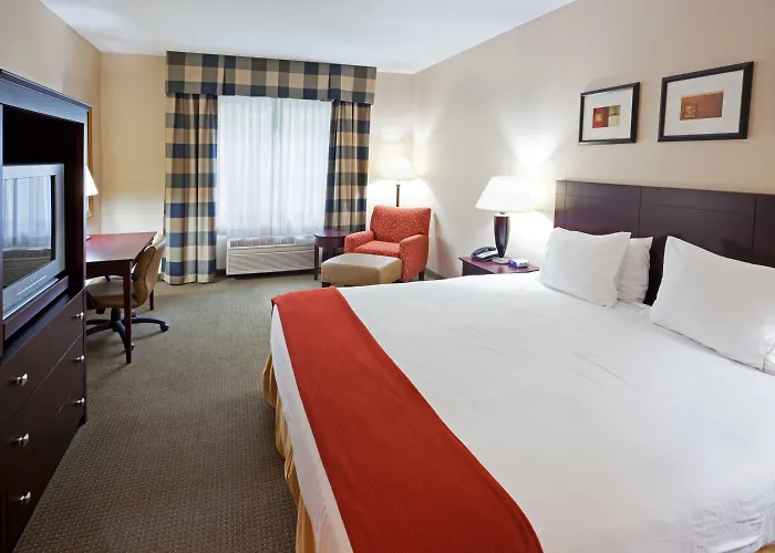 Resort: Holiday Inn Express Hotel & Suites Freeport By Ihg