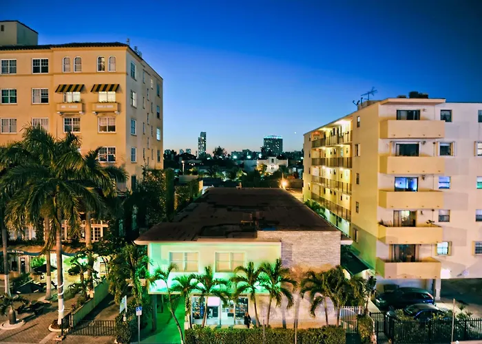 Resort: Suites On South Beach