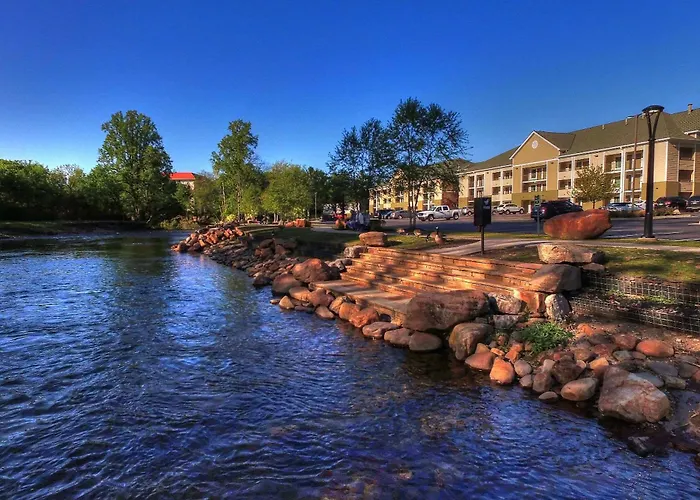 Golf hotel: Econo Lodge Pigeon Forge Riverside