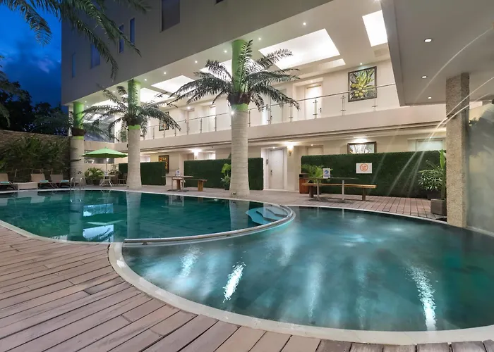 Hotel met zwembad: Sun Boutique Hotel