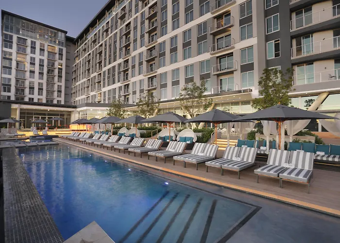 5 star hotel: The Capital On The Park