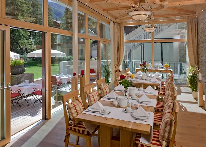 Hôtel accueillant les animaux: Swiss Alpine Hotel Allalin