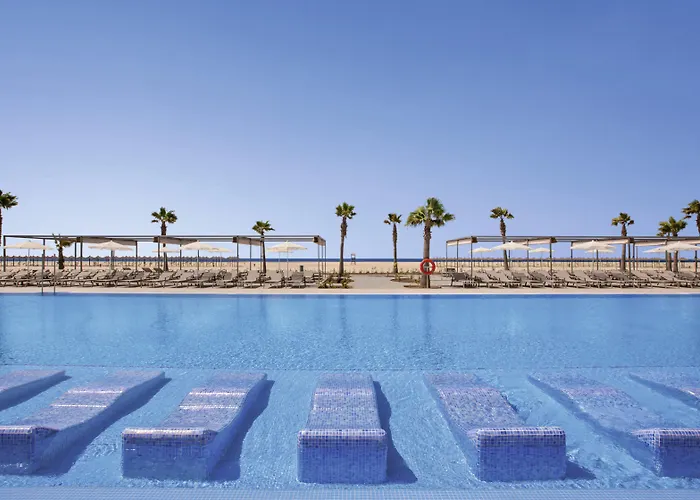 Riu Palace
