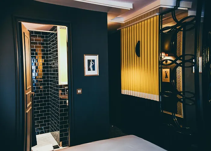 Hotel: La Mondaine