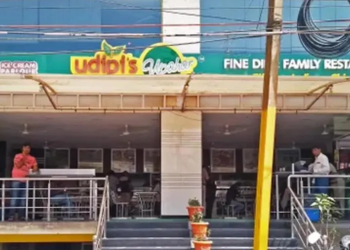 Hotel with view: Udipi'S Vihar