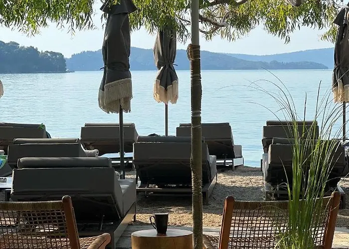 Huisdiervriendelijk hotel: Eva Beach Hotel Lefkada