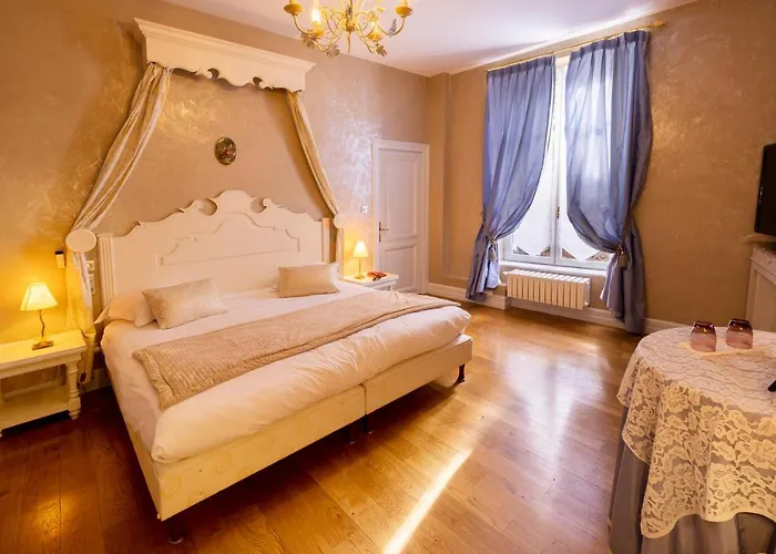 Hôtel accueillant les animaux: Le Grenier à Sel