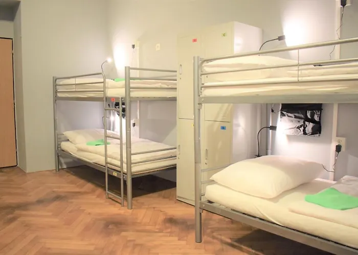 Globe Hostel Prague Adults Only