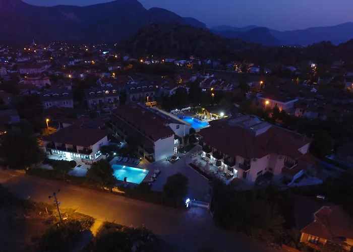 Cheap hotel: Hotel Binlik