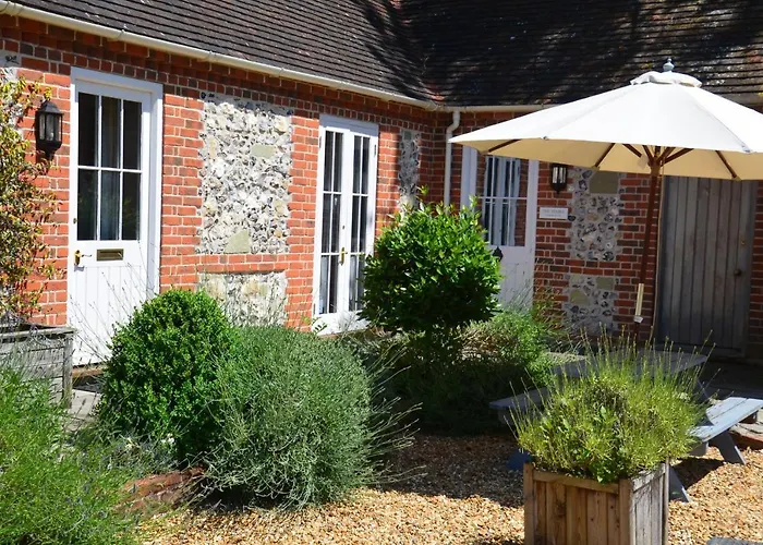 Stonehenge Cottages