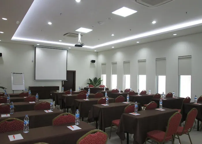 Luxe hotel: Bamboo Inn Hotel & Cafe