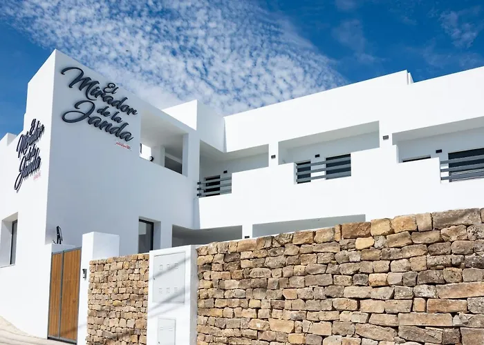 Hotel cerca del colegio: Apartamentos El Mirador de la Janda