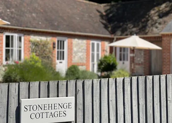 Stonehenge Cottages