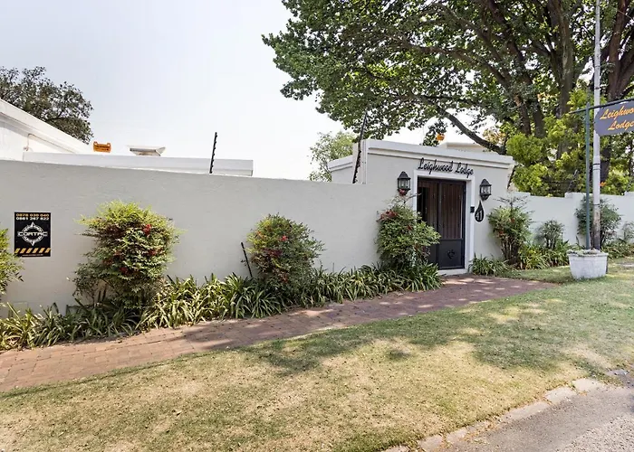 Guest house: Leighwood Lodge