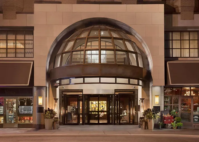 Pet Friendly hotel: The Yorkville Royal Sonesta Hotel Toronto
