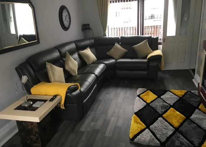 Bungalow rentals Highland Home