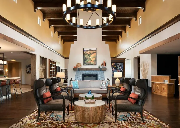 Airport Hotel: Courtyard By Marriott Santa Barbara Goleta