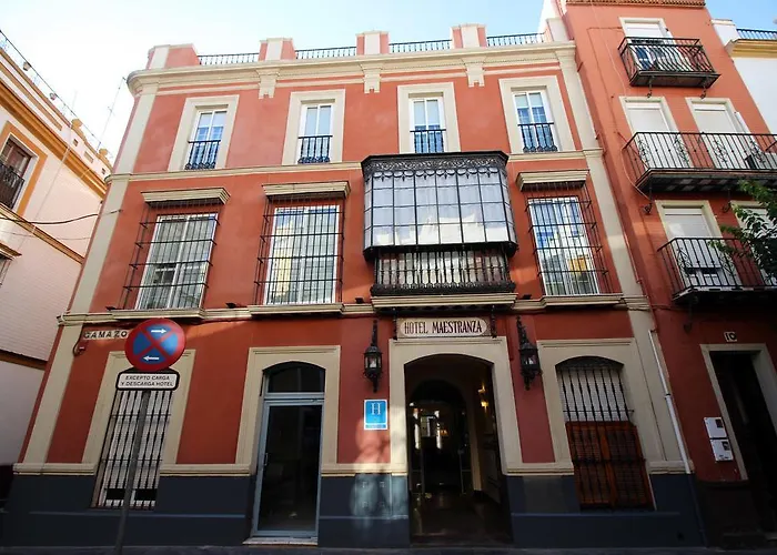 Pet Friendly hotel: Hotel Maestranza