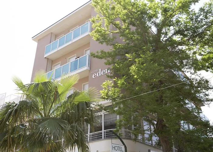 Hotel sulla spiaggia: Hotel Eden B&B