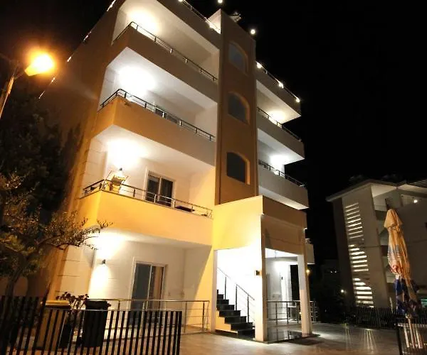 Villa Adrian