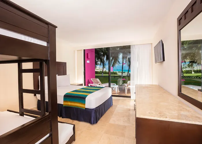 All inclusive Resort: Crown Paradise Club Cancun