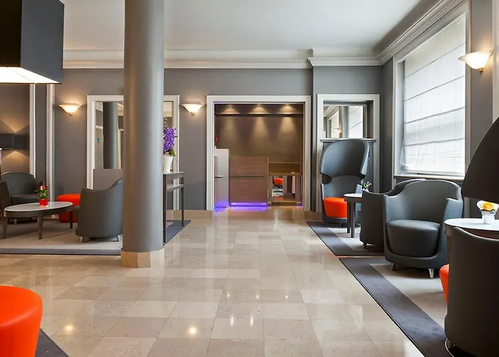 Timhotel Opera Blanche Fontaine