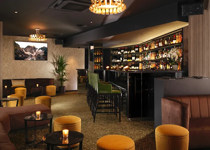 Romantic hotel: St Martins Lane London