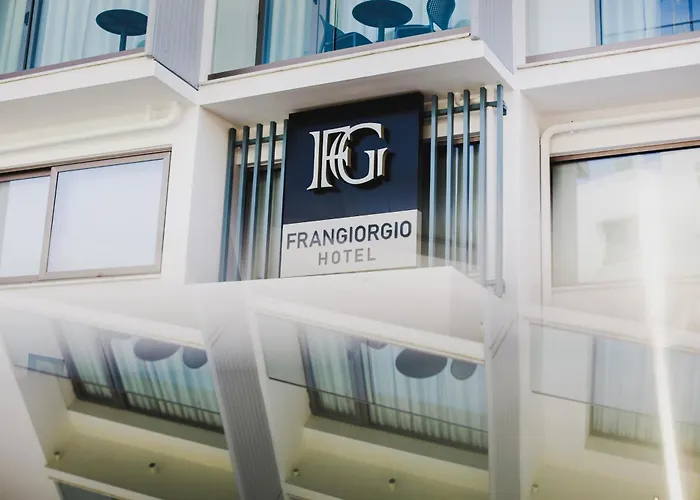 Hotel with view: Frangiorgio Hotel