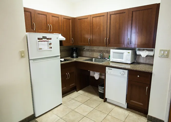 Cheap hotel: Staybridge Suites Austin Airport By Ihg