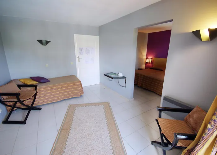 Romantic hotels El Pueblo Tamlelt