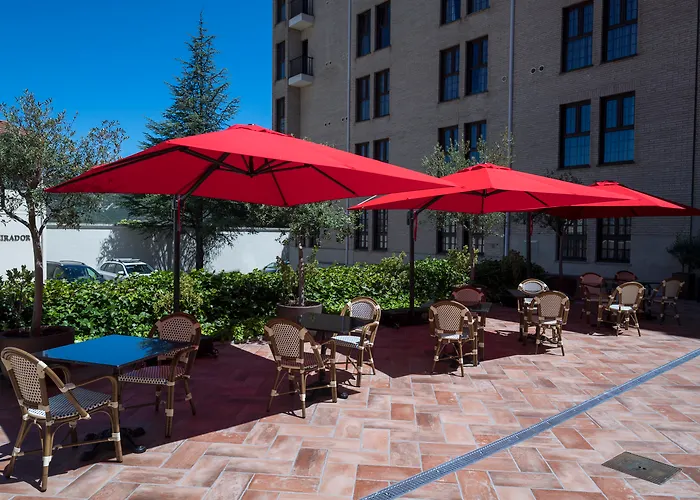 Hotel romántico: Pamplona Catedral Hotel