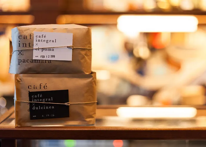 Luxury hotel only: Freehand Chicago