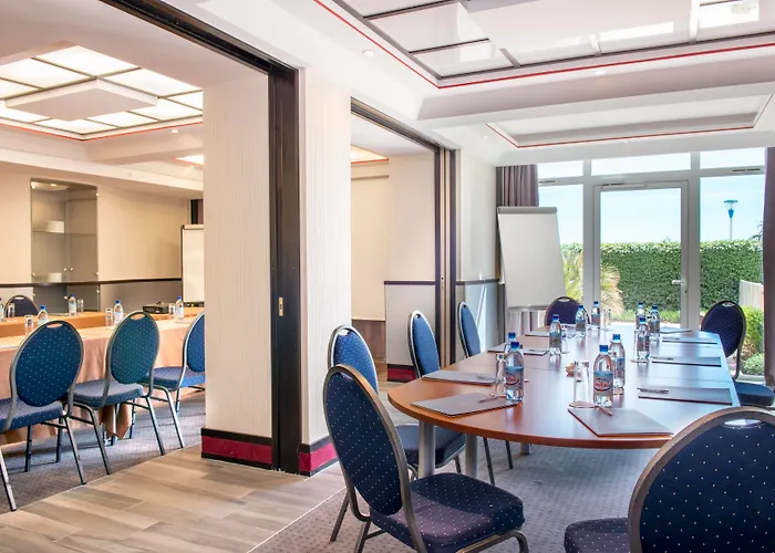 Grand Les Flamants Roses Thalasso & Spa