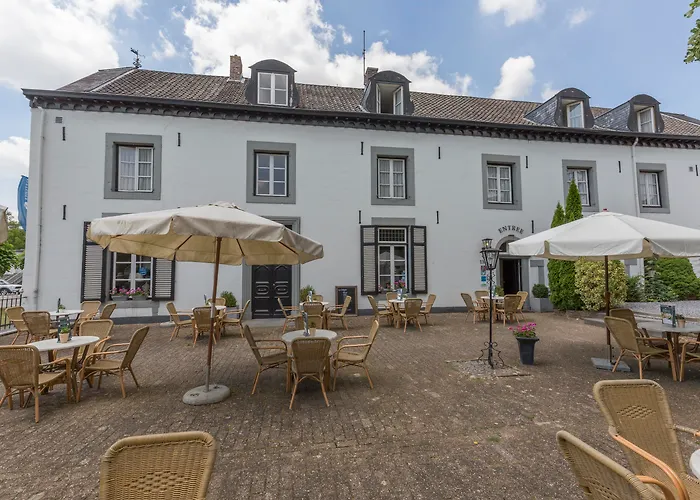 Fletcher Restaurant De Burghoeve