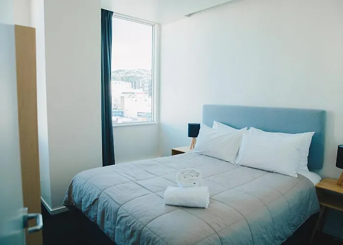 Pet Friendly hotel: Liberty Apartment Hotel