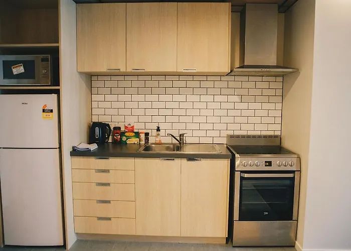 Pet Friendly hotel: Liberty Apartment Hotel