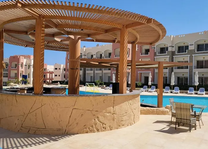 Boutique hotel only: Oyster Bay Beach Resort - Luxury Serviced Condo