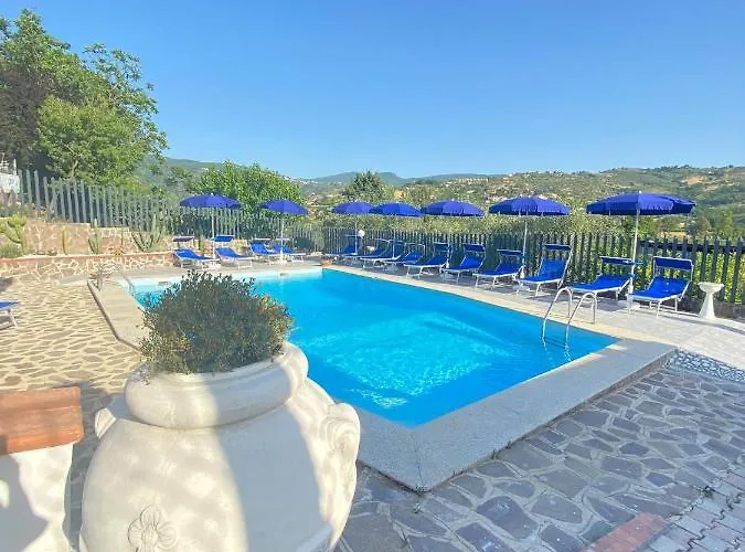 Serra Marina Rooms And Apartments