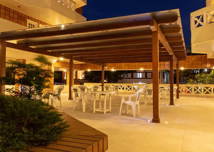 Hotel com pingue-pongue: Ilhasul Hotel Residencia