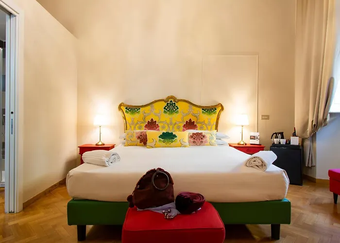 3 star hotel: N4U Guest House Florence