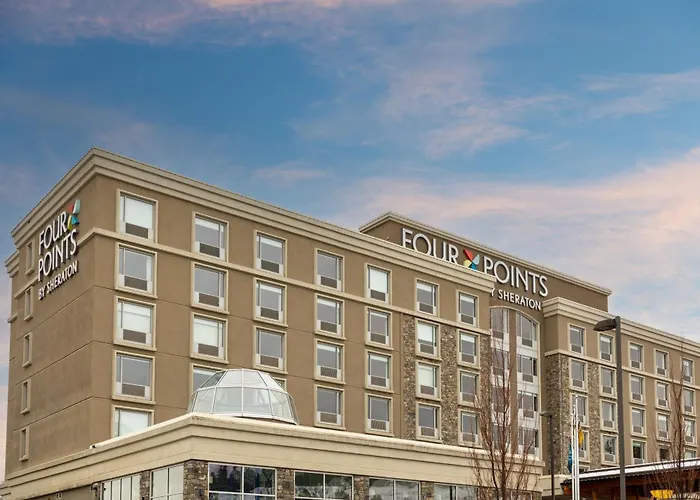 Hotel with view: Four Points By Sheraton Kelowna Airport