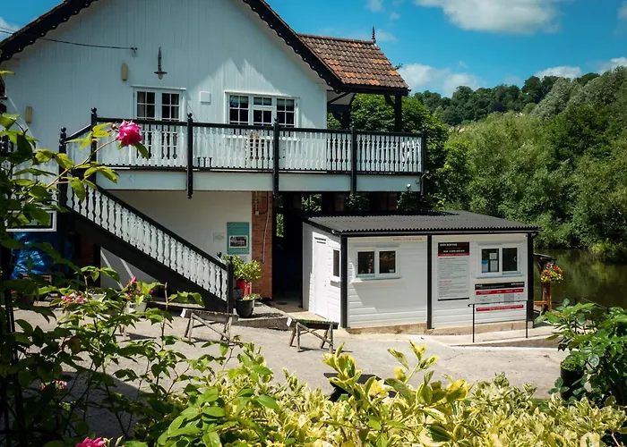 Vacation home: Bath Boating Station
