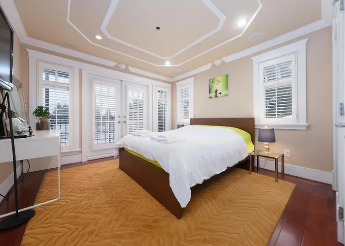 Oakridge Luxury