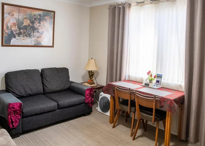 Waterpark hotel: Ascot On Swan Bed & Breakfast