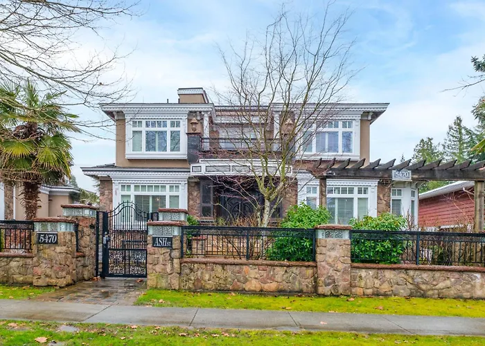 Oakridge Luxury