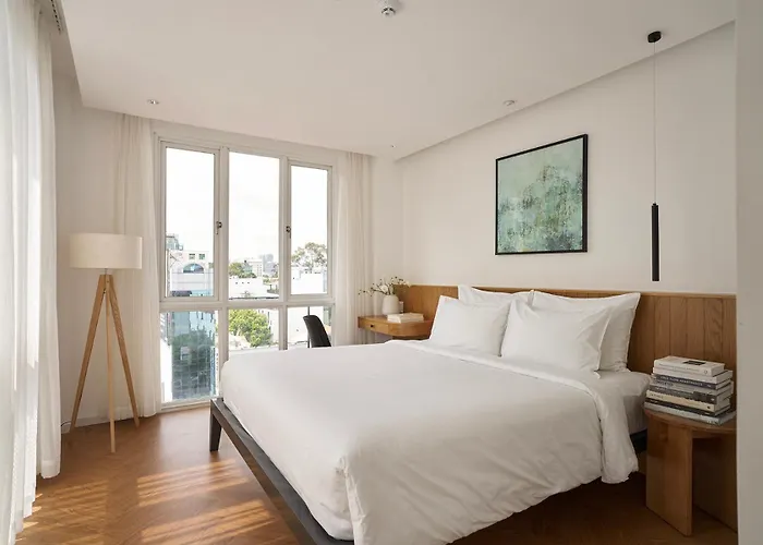 4 star hotel: M Village Hotel Hai Ba Trung